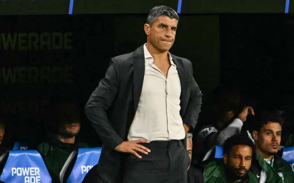 Pedro Emanuel na partida entre Vasco e Boca Juniors