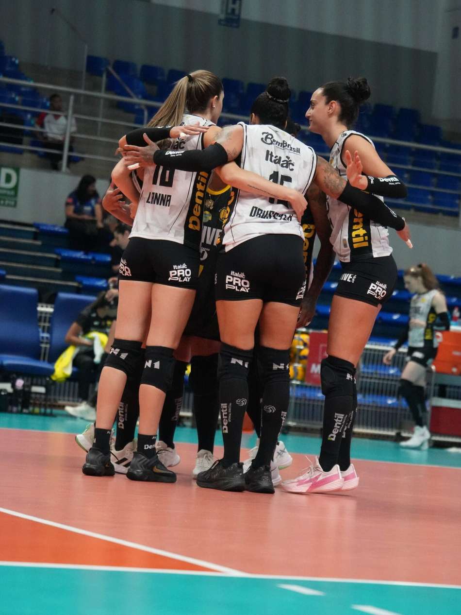 Praia Clube no Mineiro feminino de vôlei 2026