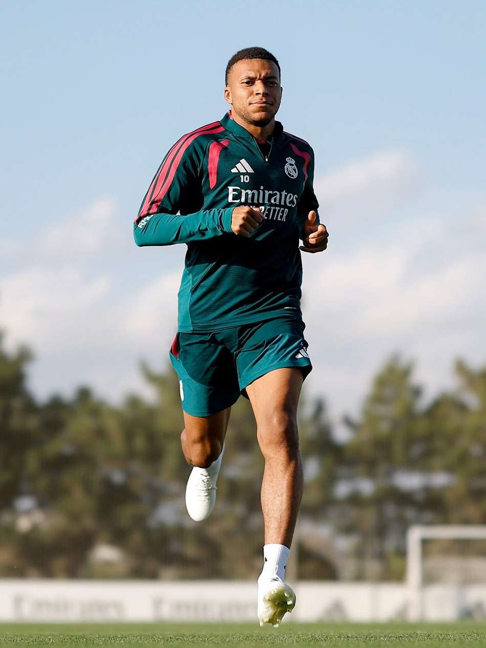 Craque do Real Madrid tem plano para atuar na próxima partida (Foto: Reprodução/RealMAdrid)