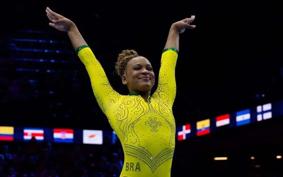 AO VIVO: Rebeca Andrade busca ouro no Mundial de Ginástica Artística