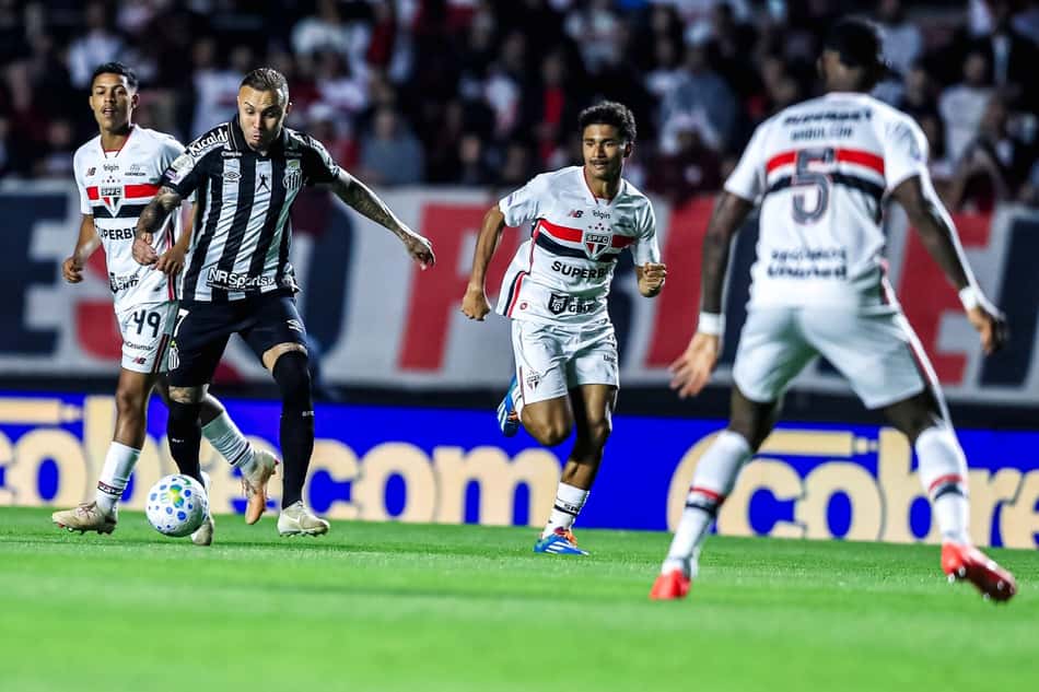 São Paulo x Santos no Morumbis pelo Brasileirão