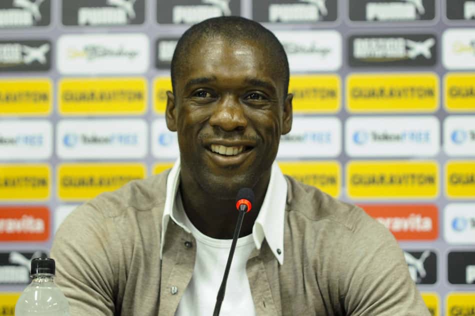 Clarence Seedorf em coletiva que anunciou fim da carreira como jogador