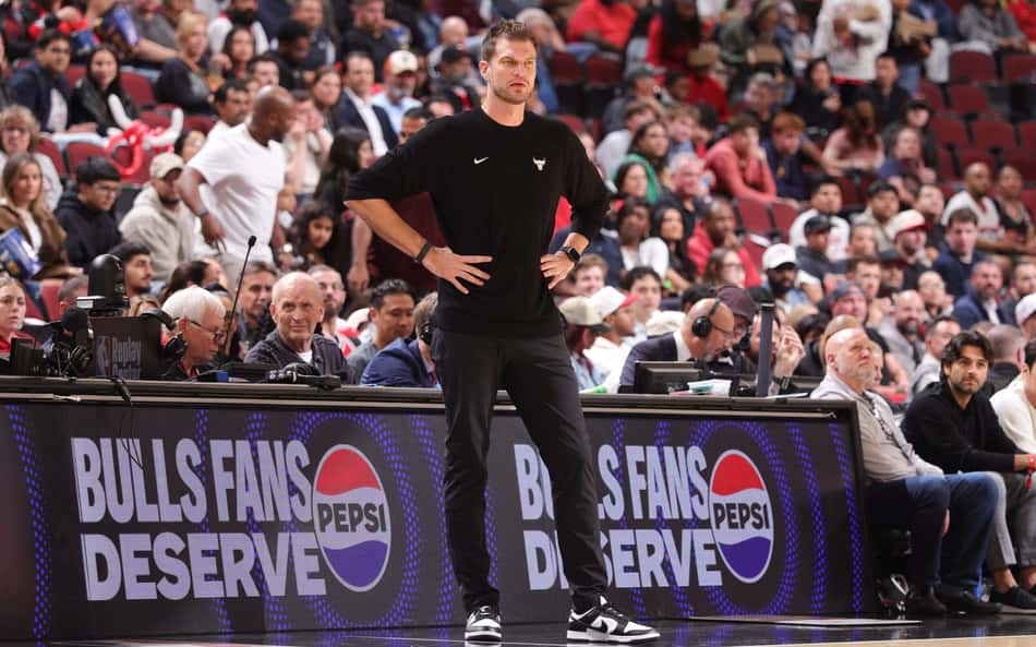 Tiago Splitter conquista primeira vitória como técnico dos Bulls na pré-temporada