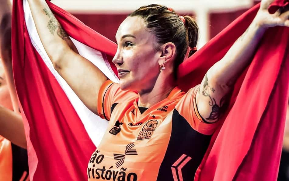 Tifanny expõe indignação com banimento pela CBV: 'Não sou bandida'
