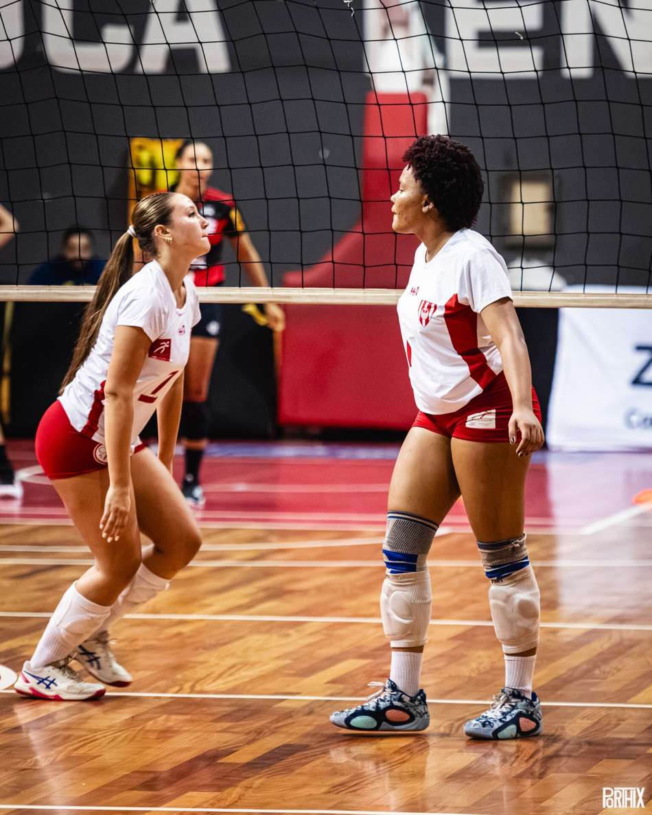 Tijuca na estreia do Carioca feminino de vôlei