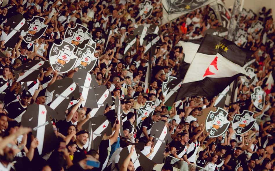 Torcida do Vasco na primeira partida entre Vasco x Fluminense pela Copa do Brasil, no Maracanã