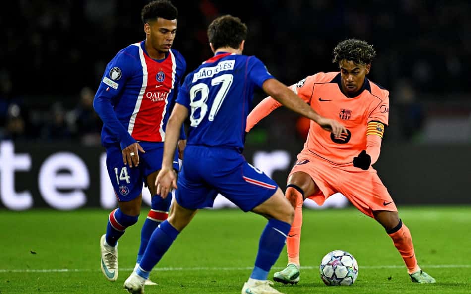 Champions League hoje: PSG vence Barcelona, Liverpool vira e City goleia; veja resultados