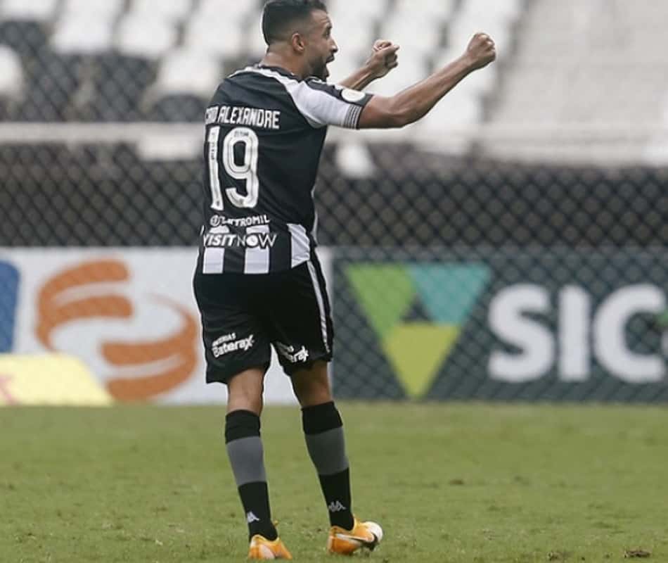 ATUAÇÕES: Caio Alexandre faz gol e recebe a maior nota do Botafogo