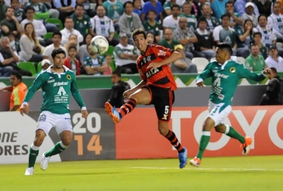 León x Flamengo
