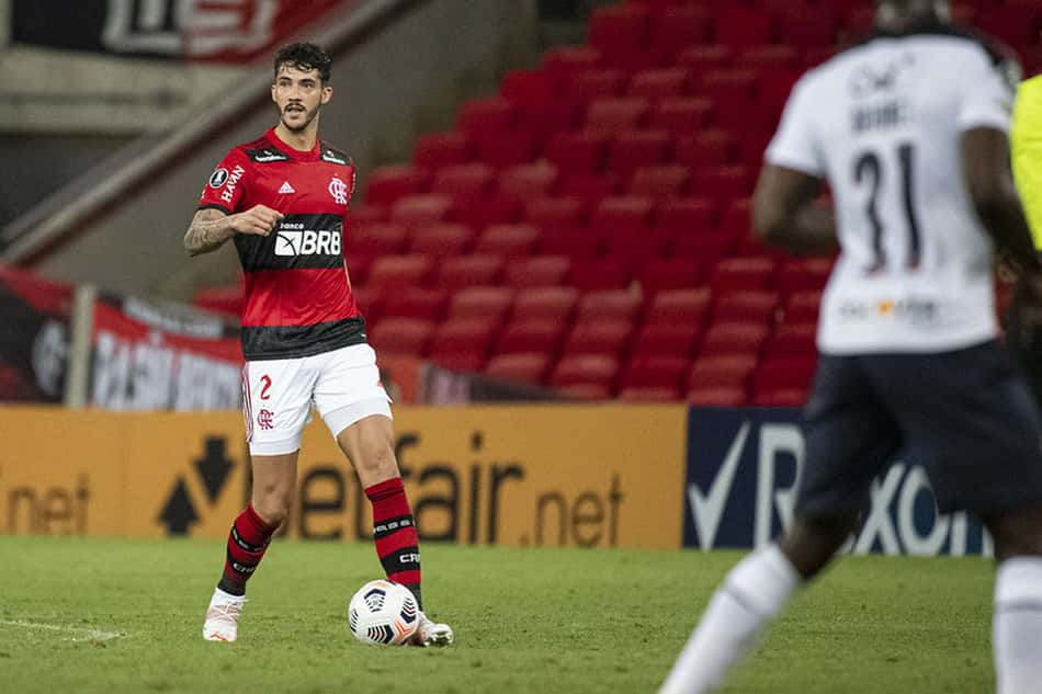 ATUAÇÕES: Arão é expulso, Bruno Viana vai mal e Gustavo Henrique salva o Flamengo contra a LDU
