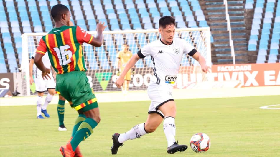 ATUAÇÕES: Oyama se destaca na derrota do Botafogo para o Sampaio Corrêa, no Castelão