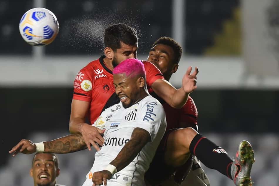 ATUAÇÕES: Santos erra demais nas finalizações e perde para o Atlético-GO; veja as notas
