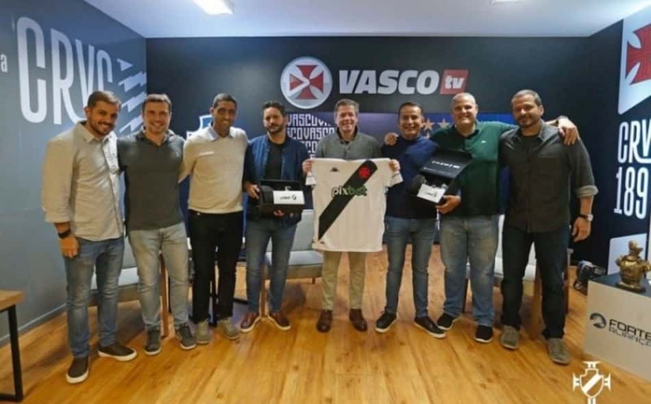 Vasco fechou nova parceria: saiba quanto paga cada patrocinador máster no Brasil