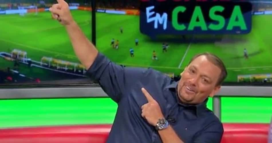 Alê Oliveira