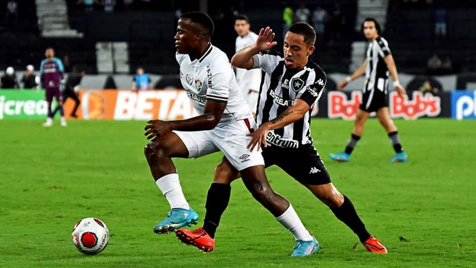ATUAÇÕES: Jhon Arias é o melhor em vitória do Fluminense na semifinal; jogadores do banco entram bem