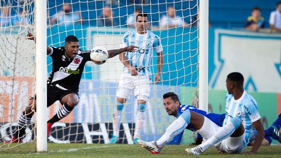 ATUAÇÕES: Andrey dita o ritmo, Raniel marca, e dupla recebe as maiores notas em vitória do Vasco