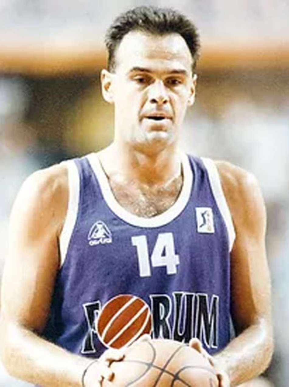 Um dos melhores jogadores de basquete na história, Oscar Schmidt