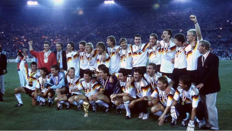 A Alemanha foi campeã, em cima da Argentina, da Copa do Mundo de 1990 (Foto: Divulgação/FIFA)