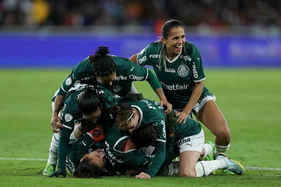 Palmeiras campeão da Libertadores Feminina! Relembre os times que já levantaram a taça