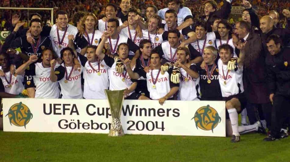 Valencia - Campeão da UEFA Europa League; 03-04 (2003/2004)
