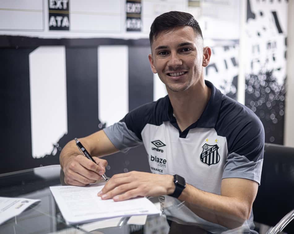 Maximiliano Silvera - Santos