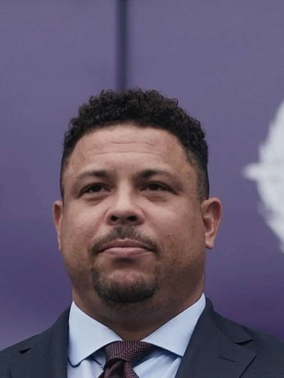 cropped-ronaldo-nazario-el-presidente_11gzdvlqqlcfn1p1b7llwaaag3.jpg