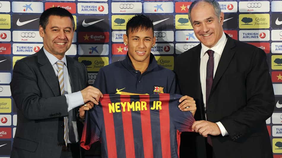 Neymar em sua apresentação no Barcelona