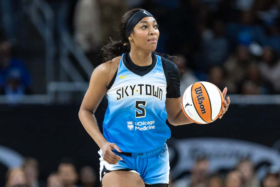 CHICAGO, ILLINOIS - SEPTEMBER 6: Angel Reese #5 of the Chicago Sky dribbles down the court against the Los Angeles Sparks during the first quarter at Wintrust Arena on September 6, 2024 in Chicago, Illinois. NOTE TO USER: User expressly acknowledges and agrees that, by downloading and or using this photograph, User is consenting to the terms and conditions of the Getty Images License Agreement. Geoff Stellfox/Getty Images/AFP (Photo by Geoff Stellfox / GETTY IMAGES NORTH AMERICA / Getty Images via AFP)