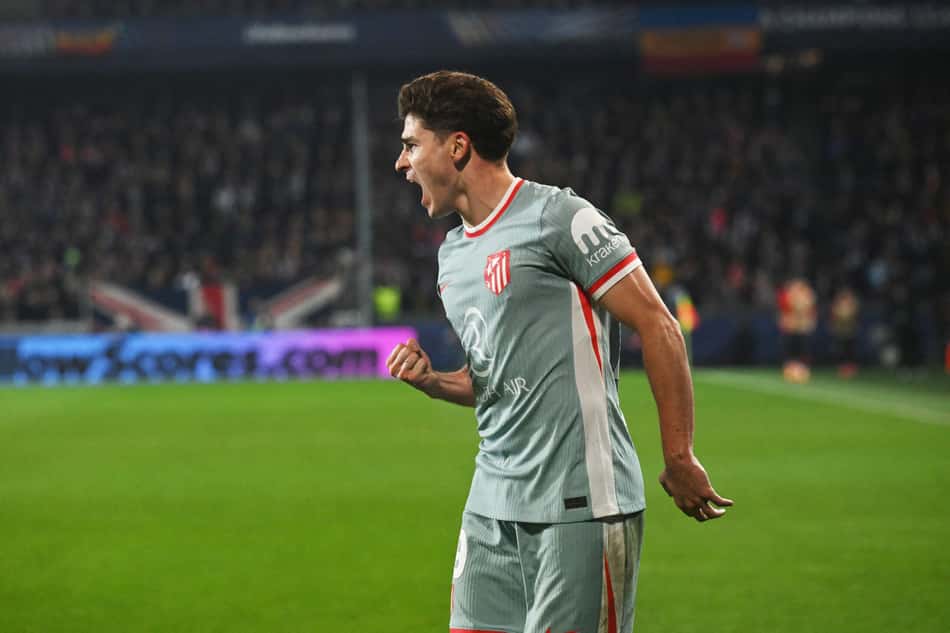 Com gol de Julián Álvarez, o Atlético de Madrid venceu o Slavia Praga, fora de casa, por 1 a 0 (Foto: Michal Cizek/AFP)