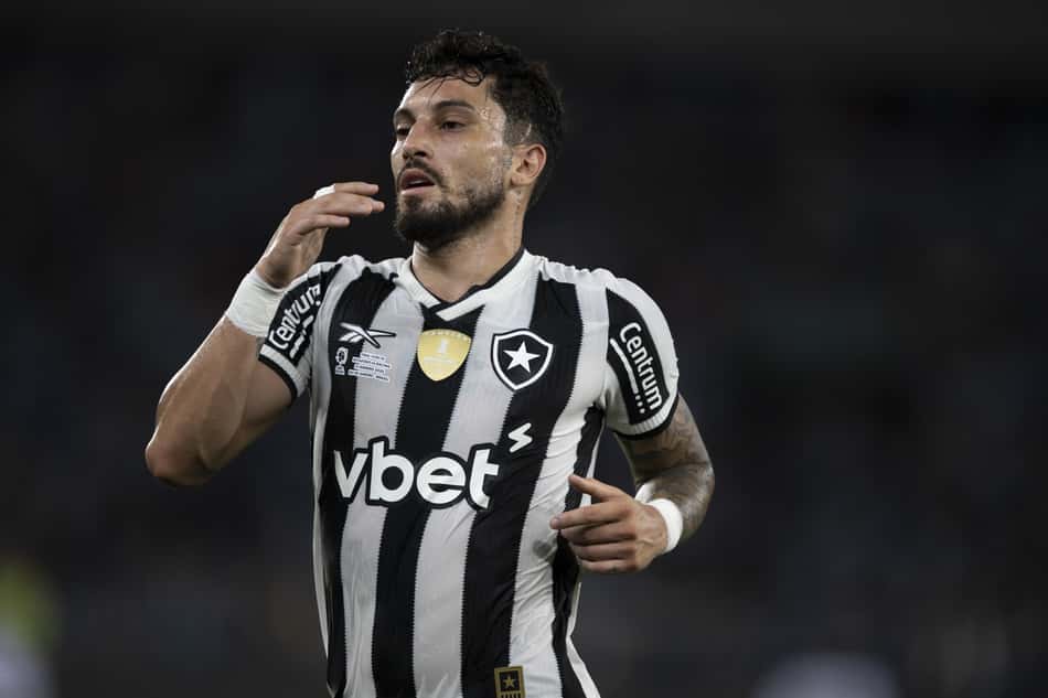 alex telles