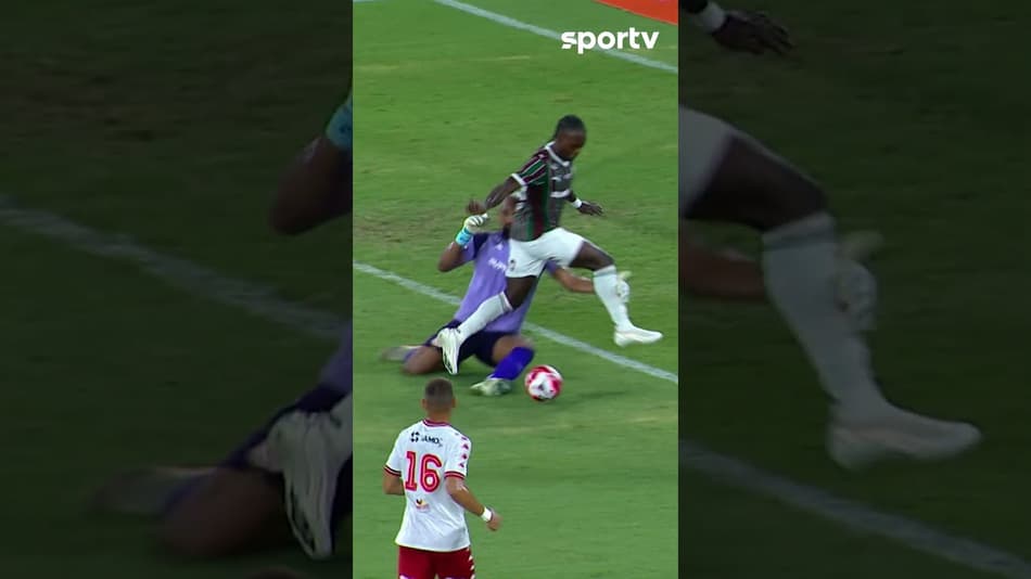 FLUMINENSE VENCE O BANGU POR 3 A 1 E AVANÇA NO CARIOCÃO