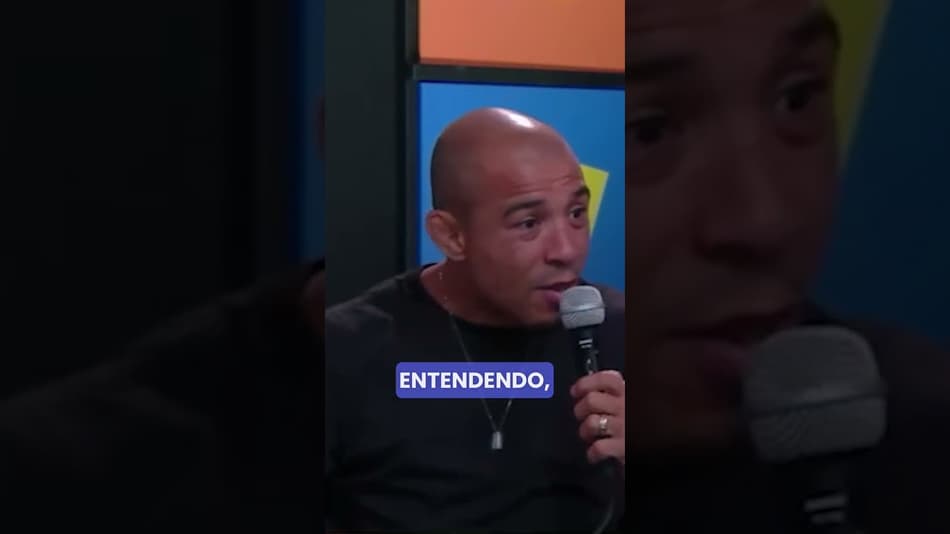 JOSÉ ALDO TACOU UMA LARANJA NO GARÇOM 😱😂