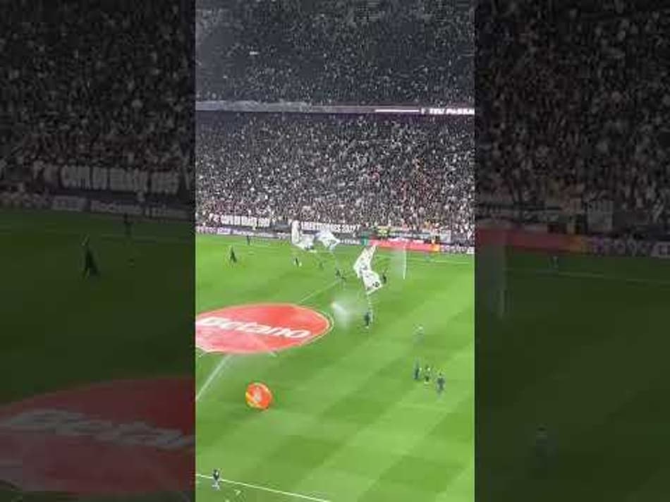 thumbnail CORINTHIANS FAZ HOMENAGEM AOS CAMPEÕES DO MUNDO!