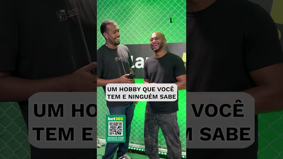 TUDO MENOS FUTEBOL COM O TARTÁ! 🔥 #futebol #brasil #fyp #fluminense #shorts #youtube