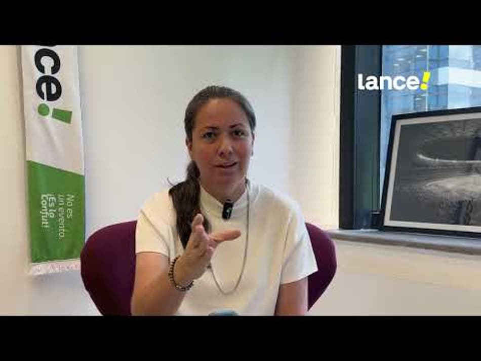 thumbnail ENTREVISTA EXCLUSIVA COM TREINADORA DENISE FERNANDES