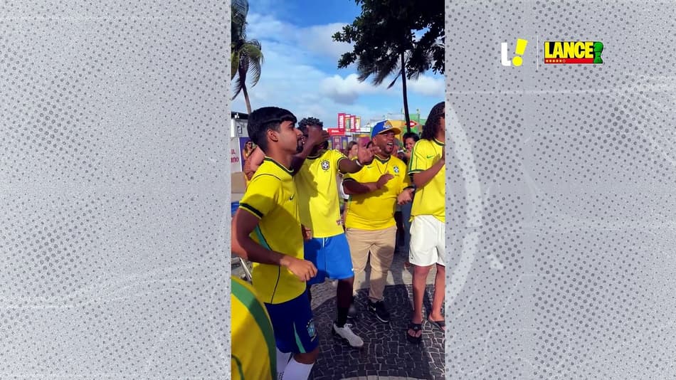 thumbnail Sósias da Seleção agitam Copacabana