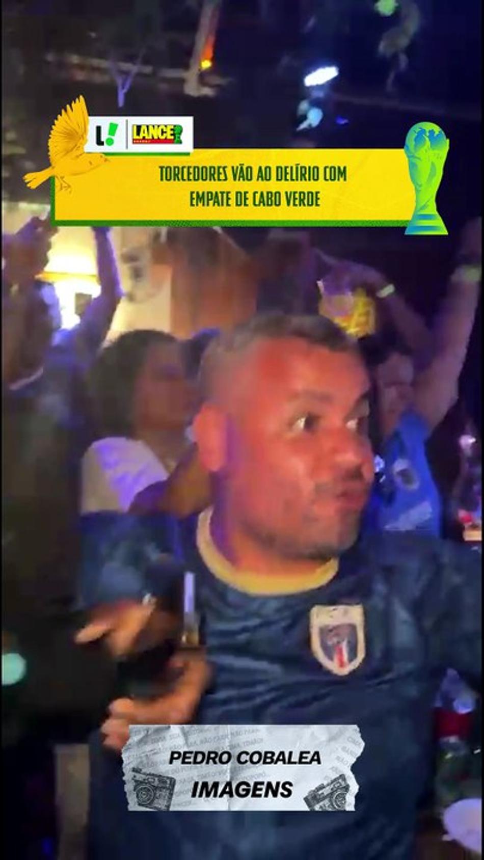 thumbnail Torcedores caboverdianos comemoram gol de Cabo Verde na partida contra a Argentina