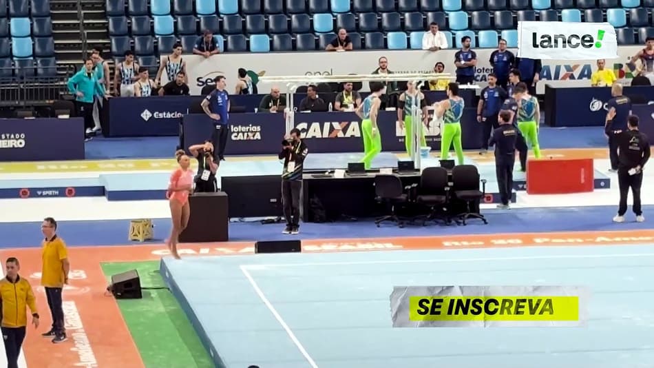 thumbnail Rebeca Andrade dá palinha em aparelho ‘abandonado’ da ginástica