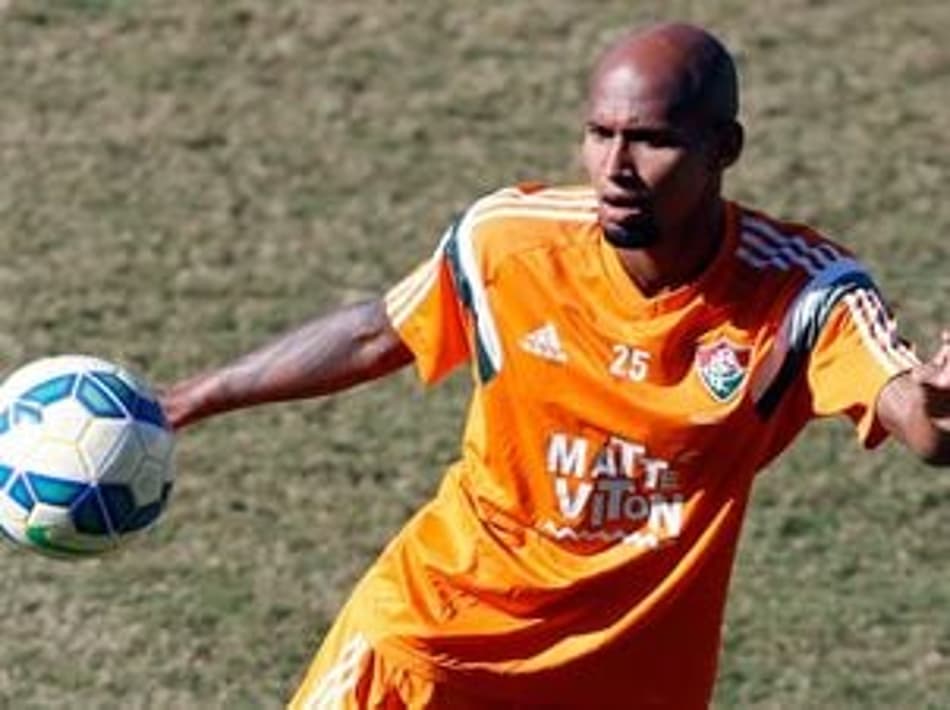 Wellington Silva pode retornar ao Flu na partida contra o São Paulo