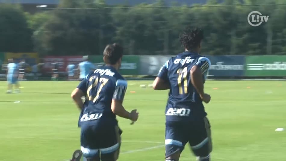 Dia no Verdão tem conversa com o elenco e golaço de Rafael Marques