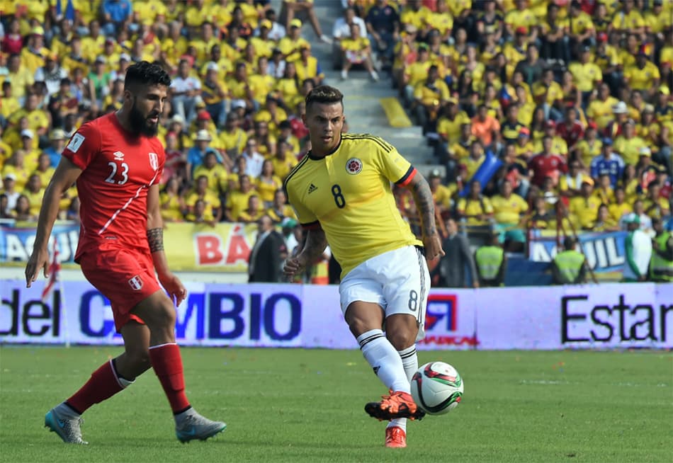 Eliminatorias - Colombia x Peru (foto:AFP)