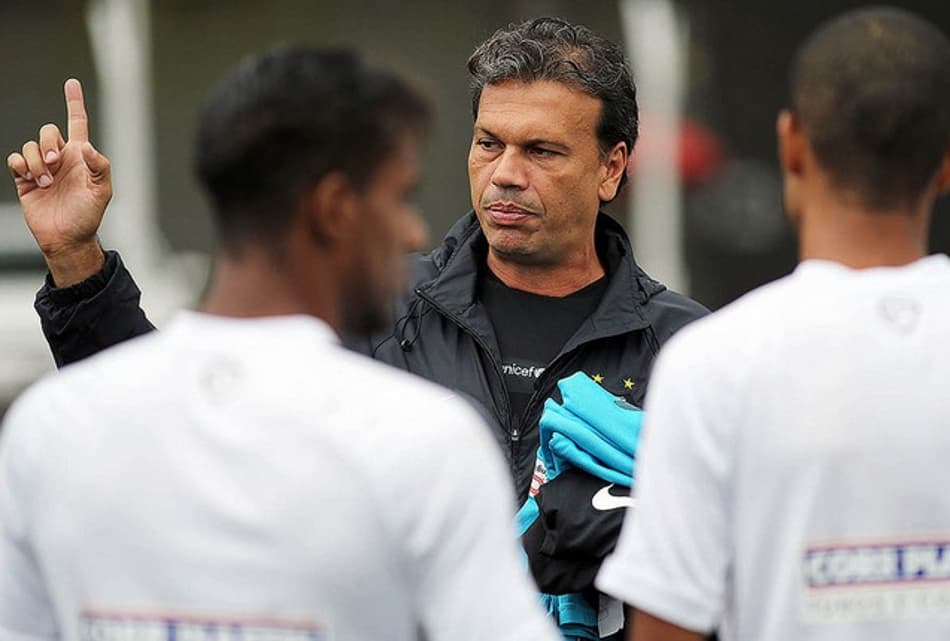 Com juniores buscando redenção, base do Peixe inicia jogos decisivos