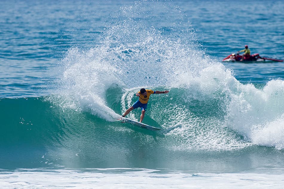 Mineirinho perde na estreia pelo WCT em Portugal, e vê rival pelo título avançar