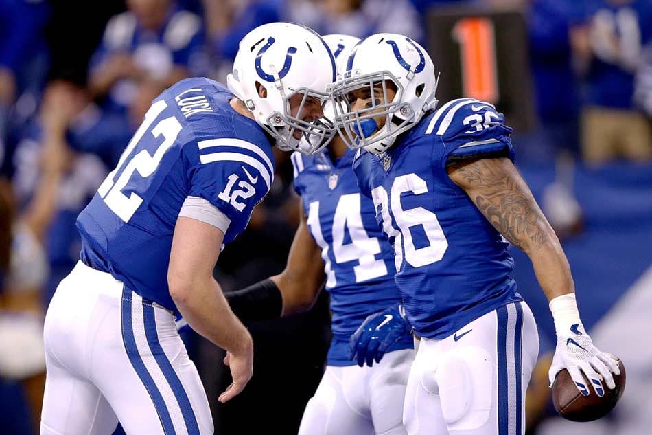 Colts à espera de um milagre para ficar com vaga nos playoffs da NFL