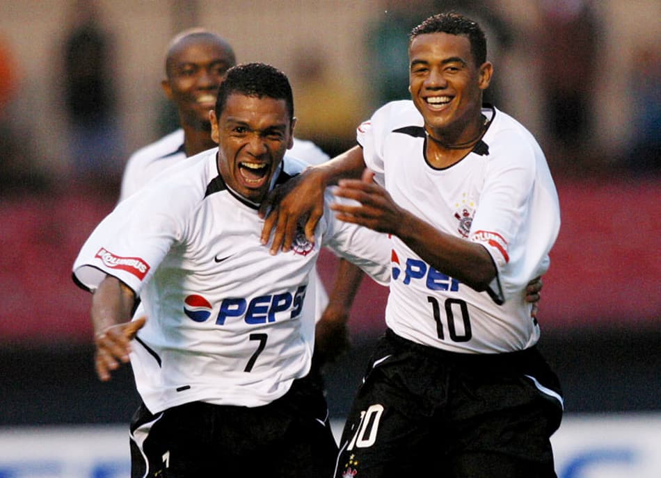 Corinthians x Palmeiras - 2008 - Gil (Foto: Caetano Barreira)