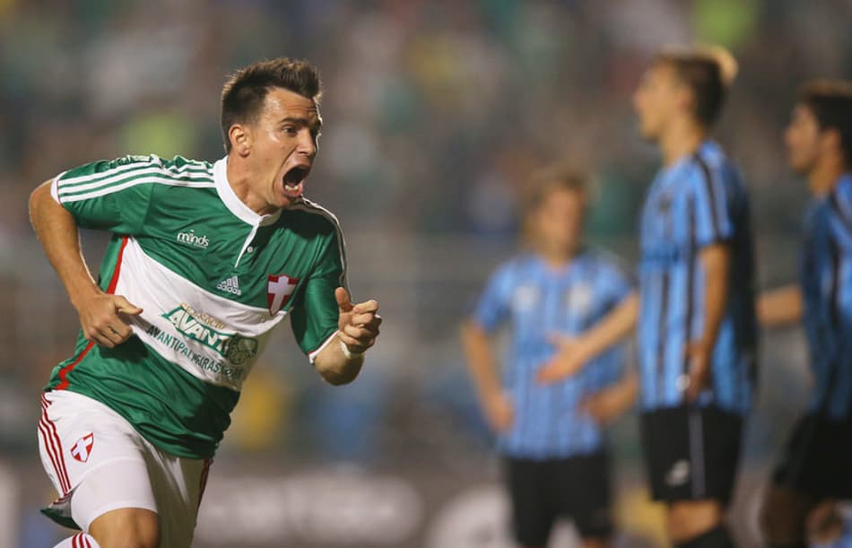 Oferecido ao Vasco, Mouche marcou apenas um gol em 2016