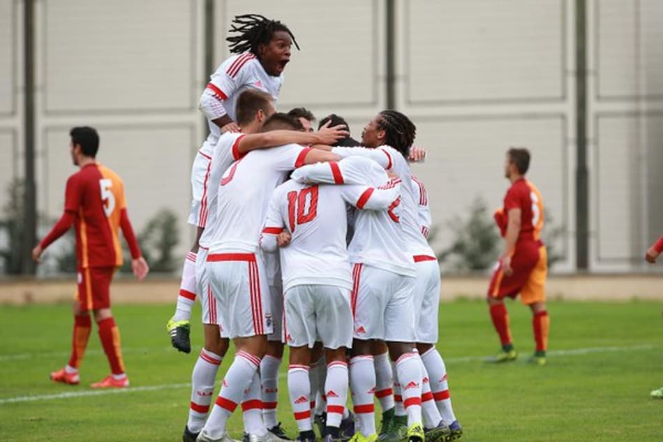 Pela Liga Sub-19, Benfica vence o Galatasaray por 11 a 1… De virada!