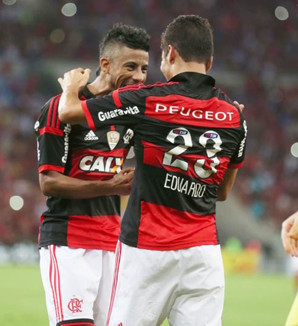 Eduardo da Silva marca, e Fla vence o Sport no Maracanã (Foto: Cleber Mendes/ LANCE!Press)