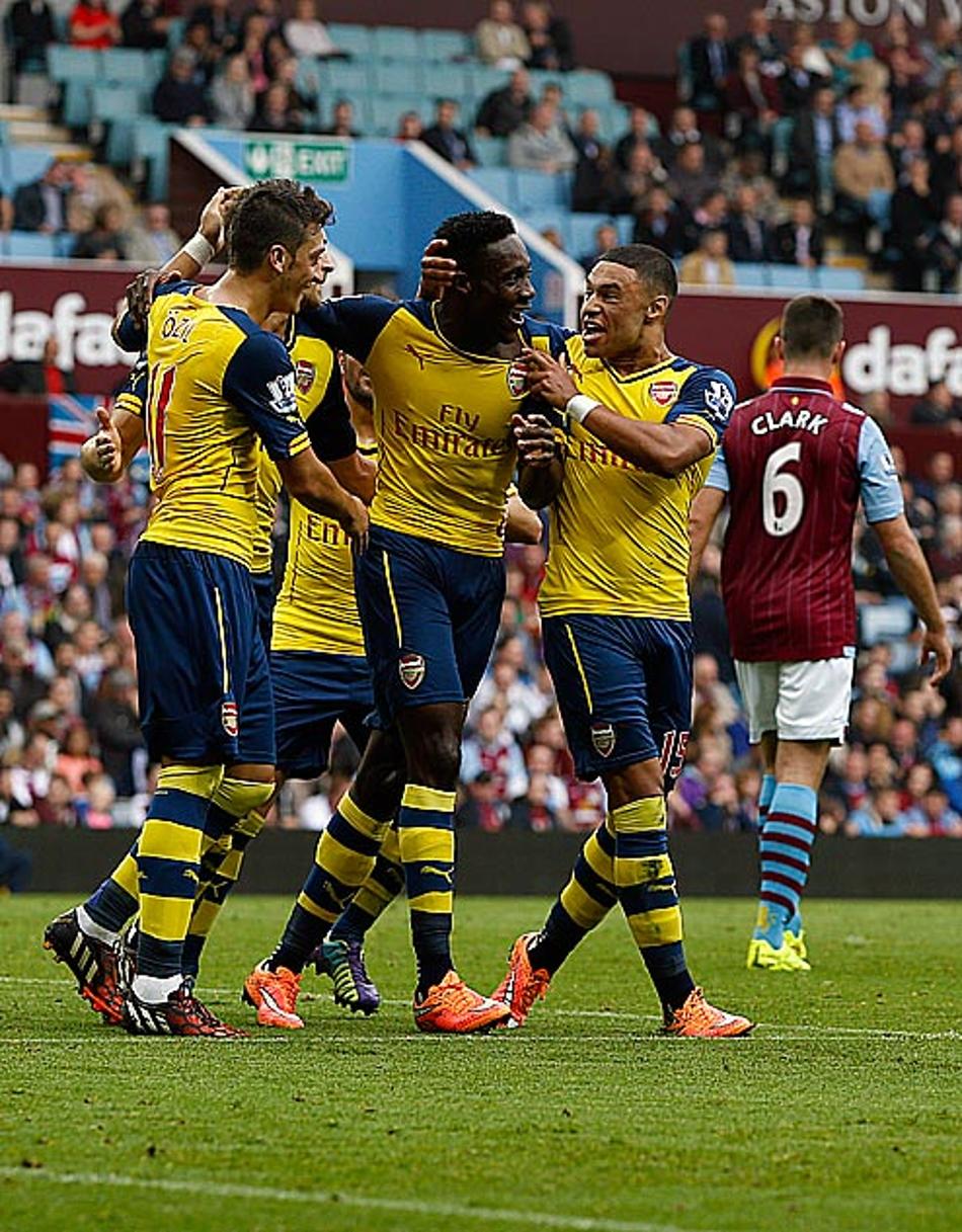 Danny Welbeck - Aston Villa x Arsenal (Foto: Adrian Dennis/ AFP)