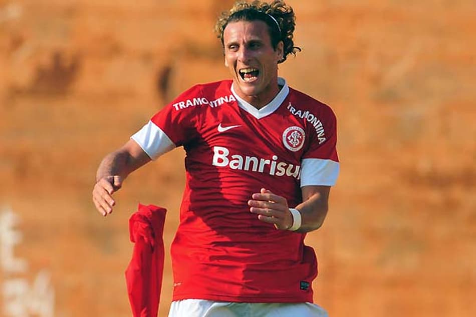 Internacional x Flamengo - Forlán (Foto: Ricardo Rimoli)